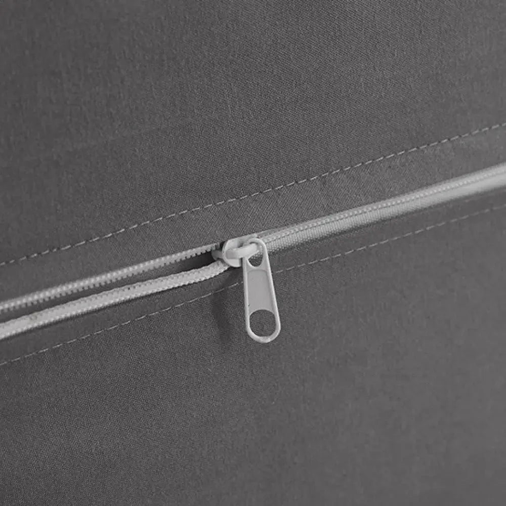 6-Sides fully enclosed waterproof mattress cover with zipper in gray fabric by Simples Market