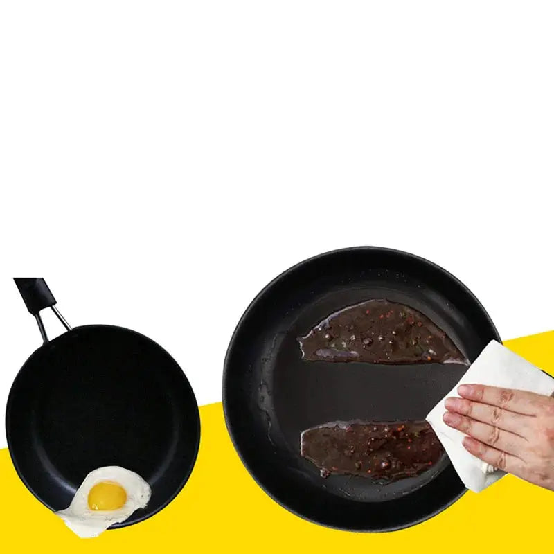 CastCraft Mini Cast Iron Egg Skillet With Nonstick Coating For Easy Release And Cleaning 12 cm Diameter Pan