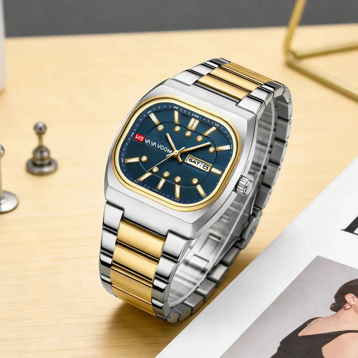 Simples Market men's 40mm square two-tone stainless steel watch with blue dial and gold bezel