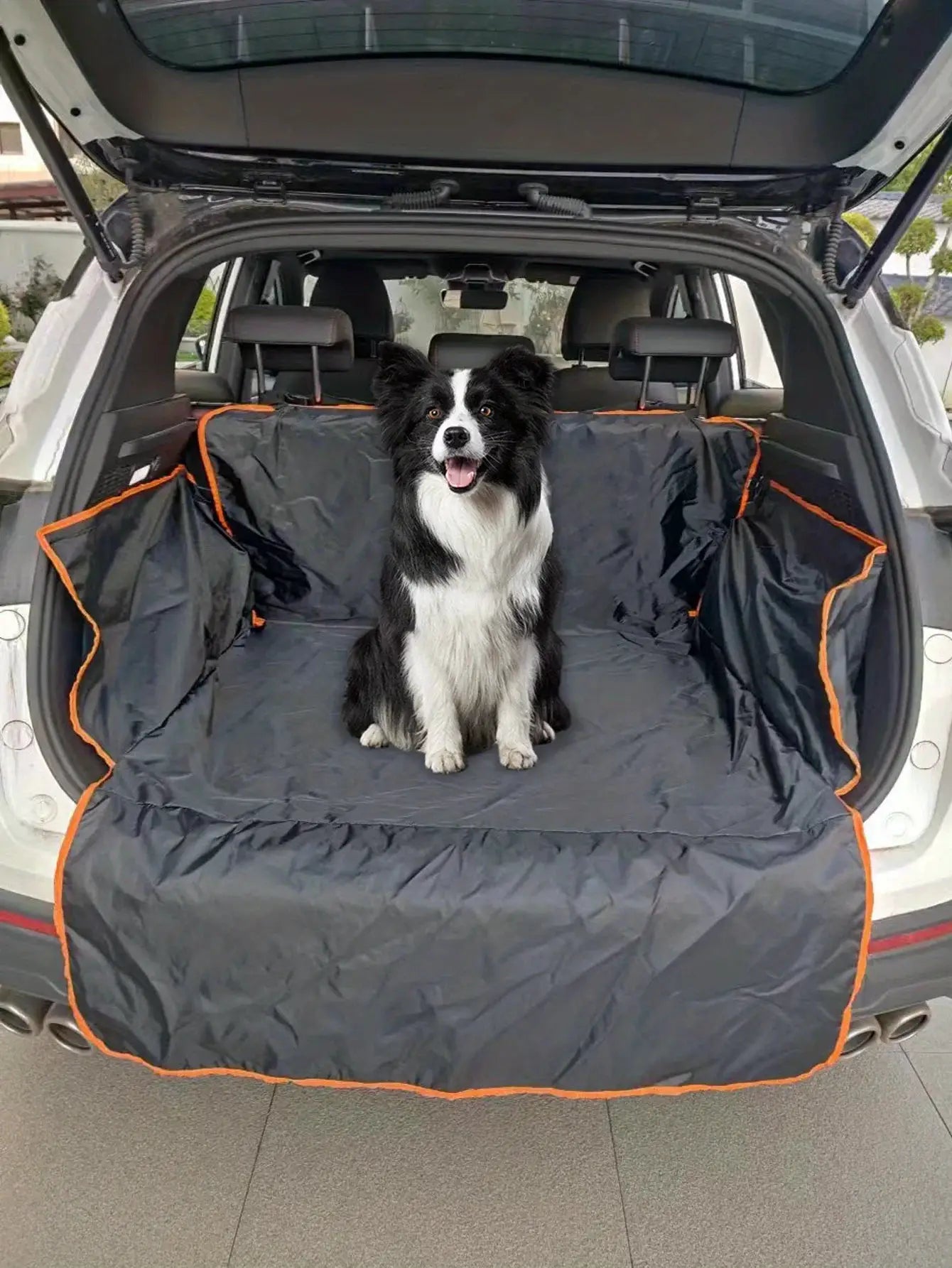 Waterproof SUV trunk mat by Simples Market with orange trim, dirt-resistant backing, pet-friendly.