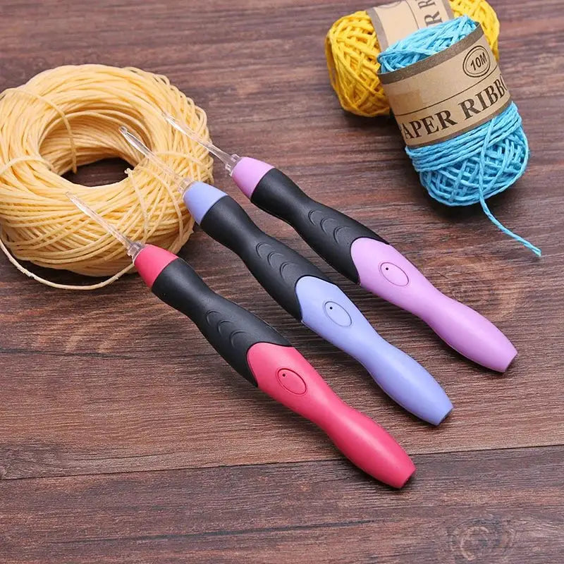 9 In 1 Light Up Crochet Hook Set USB Rechargeable Ergonomic Crochet Hooks LED Lighted Knitting Tools With Case