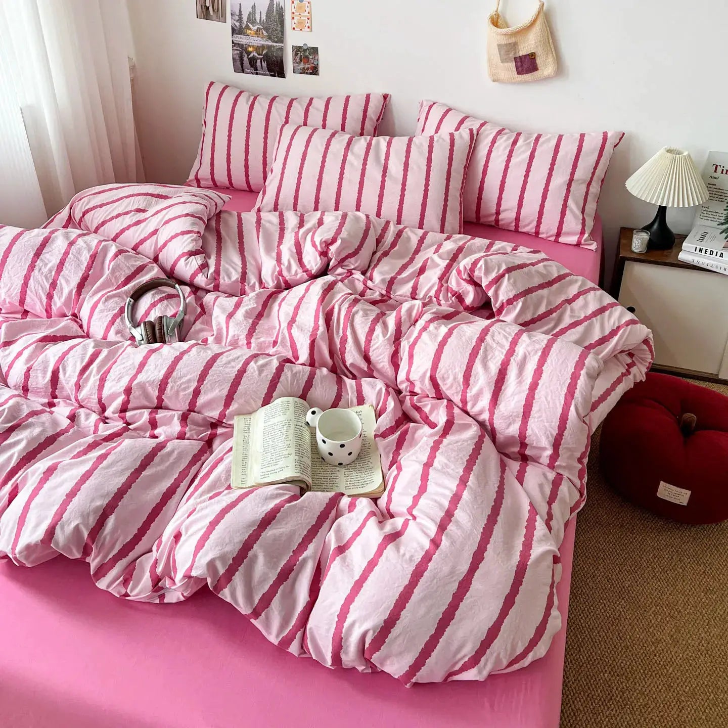 3-piece pink striped duvet cover set with 2 pillowcases on a pink bed, soft washed cotton for girls 150x200cm