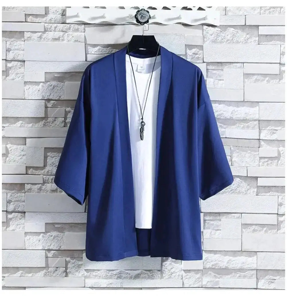 Men's blue kimono cardigan by Simples Market with white inner tee, lightweight 3/4 sleeves