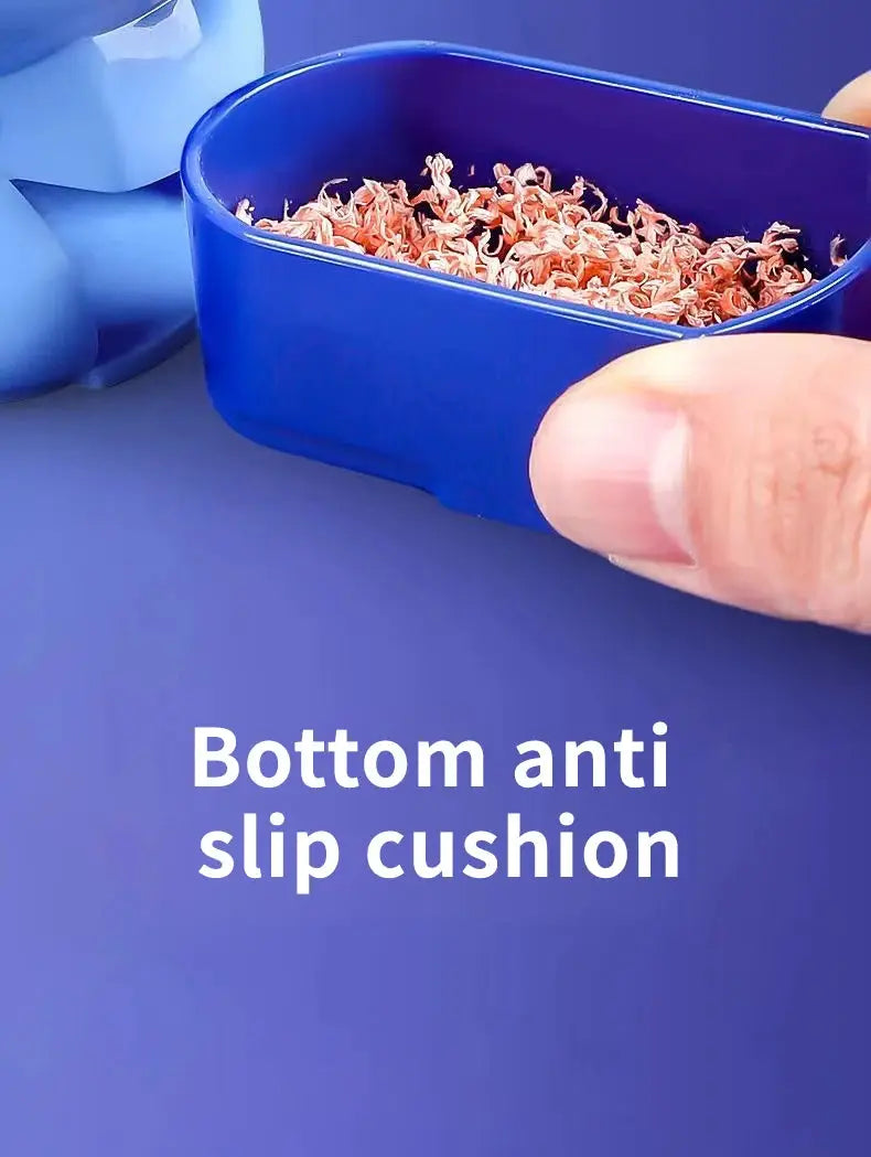 Astronaut cartoon pencil sharpener by Simples Market with blue base and bottom anti-slip cushion