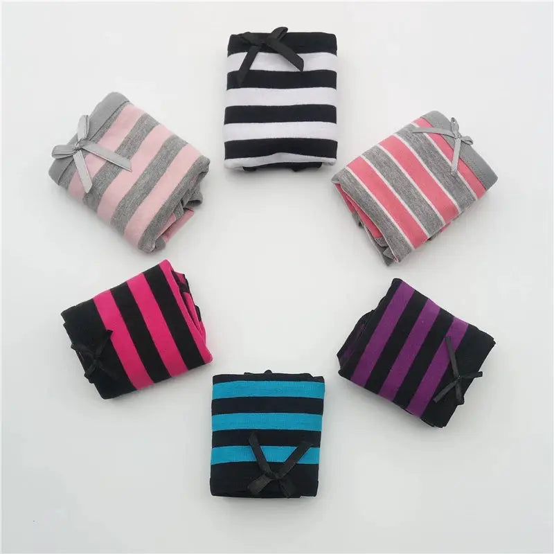 Women's cotton panties 5-pc striped set in assorted colors by Simples Market