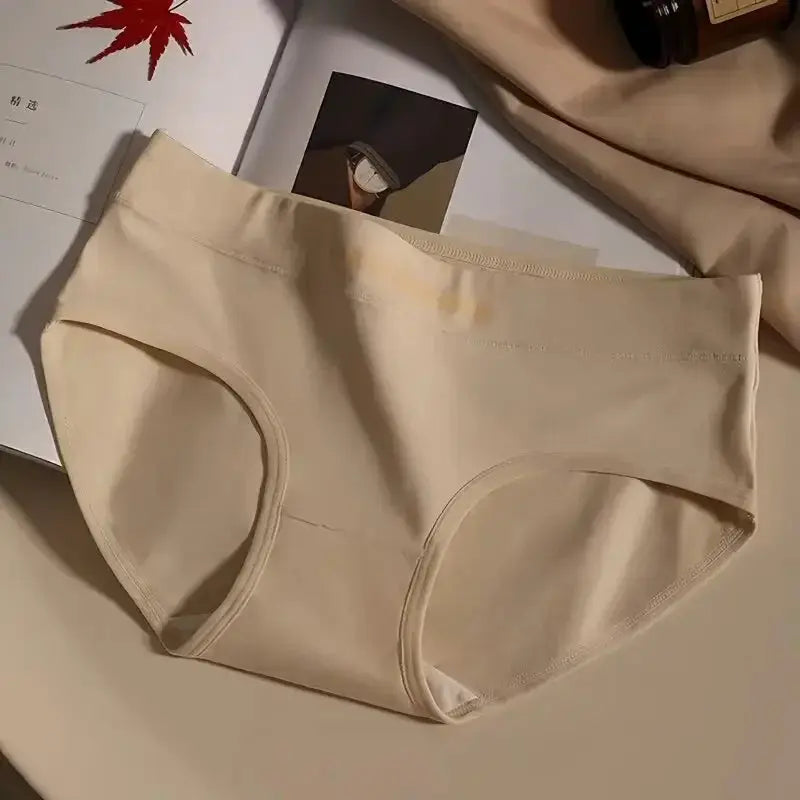 Simples Market 1-pack women's cotton mid-waist briefs in warm tan, breathable underwear