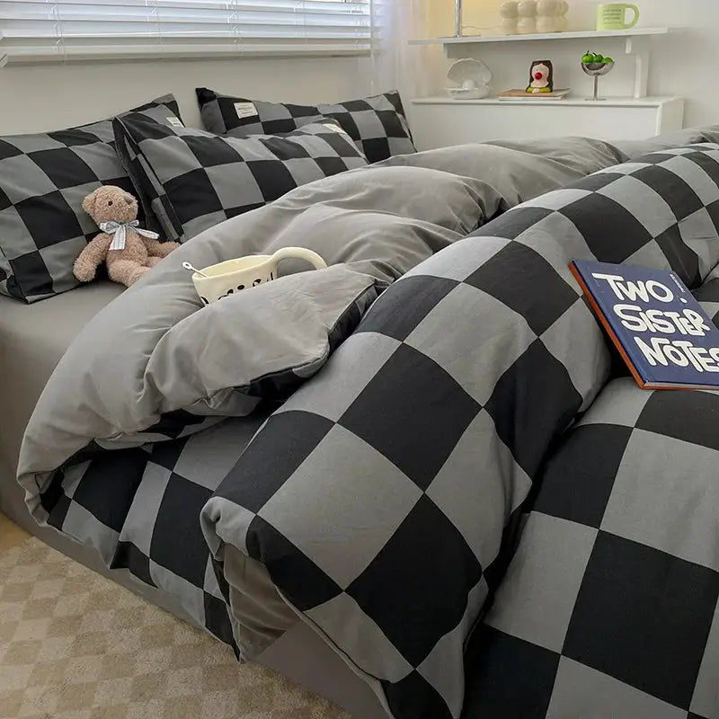 Simples Market Nordic plaid cotton bedding set; gray and black duvet cover with pillowcases and sheets, queen/king size.