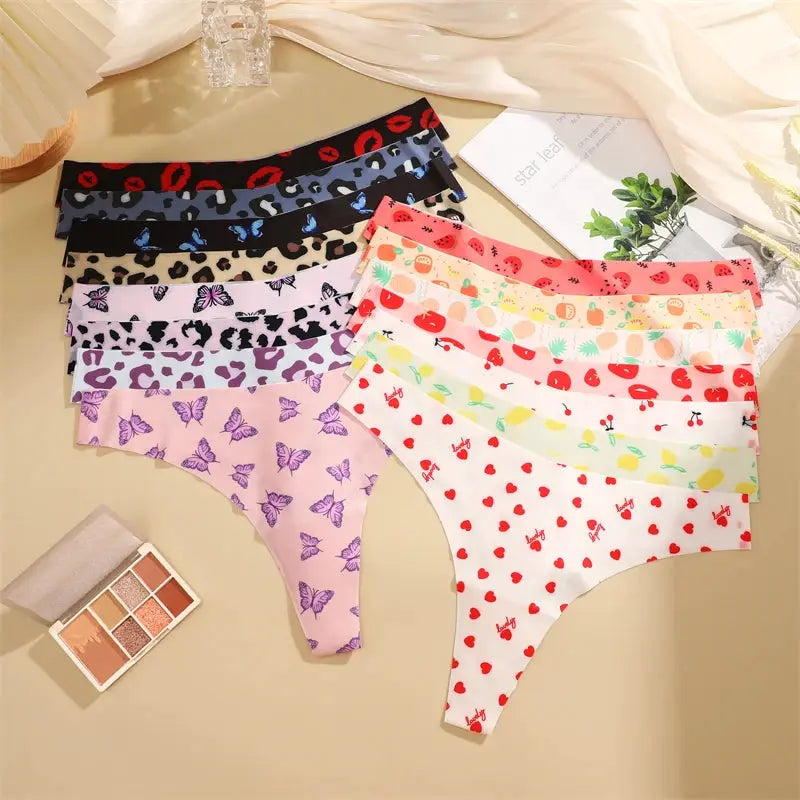 Assorted women's ultra-soft seamless thongs set, graphic prints and leopard patterns, 12-pack