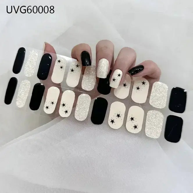 Simples Market gel nail wrap set (16/20/22 tips), full-cover, black, white, and glitter finishes with star accents