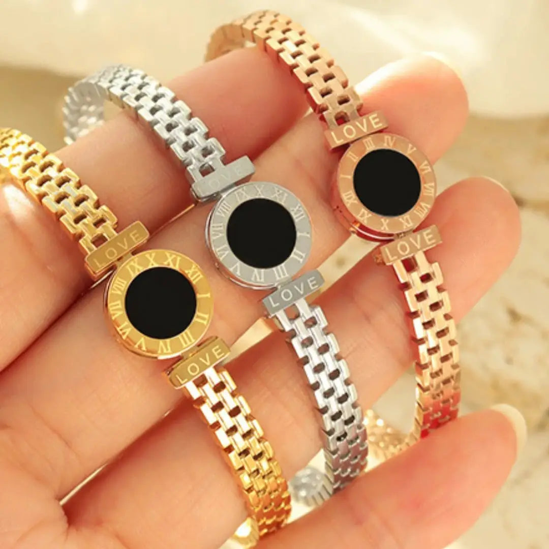 Women Black Stainless Steel And Acrylic Couple Bracelet With Carved Roman Numerals Fashion Cuff Gift