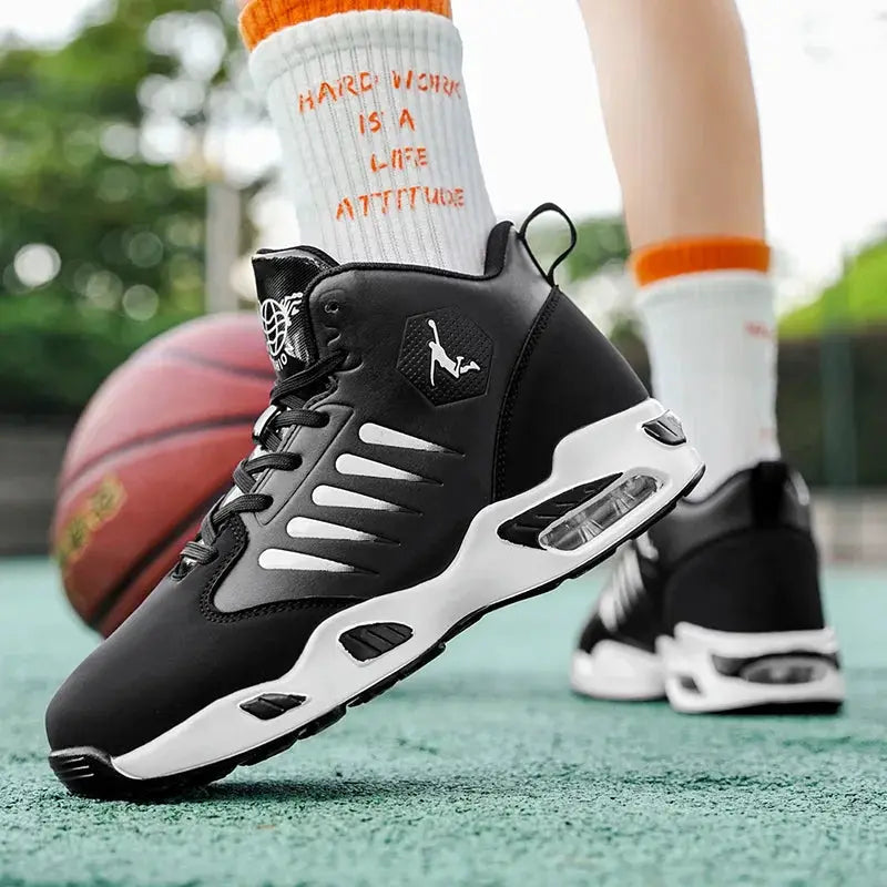 Men's black high-top basketball shoes by Simples Market with breathable mesh upper and white sole.