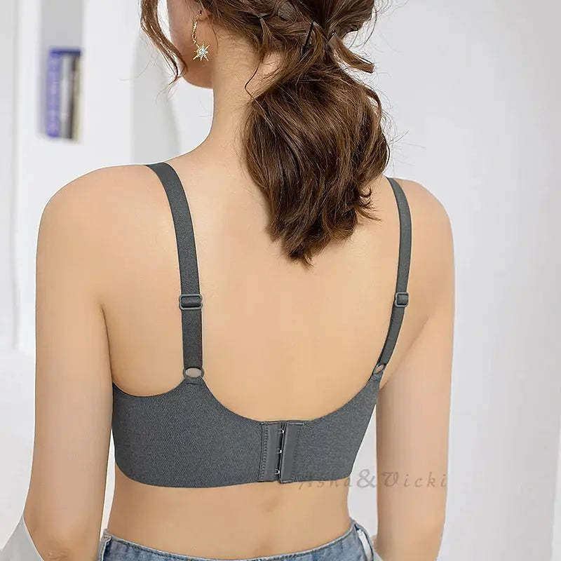 Latex-cup bra by Simples Market, gray with adjustable straps and back hook closure