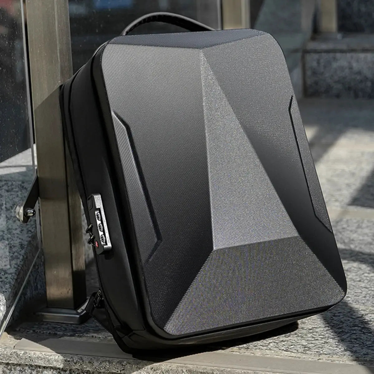 Hard-shell backpack for men by Simples Market, expandable laptop travel bag, large capacity, black with side lock
