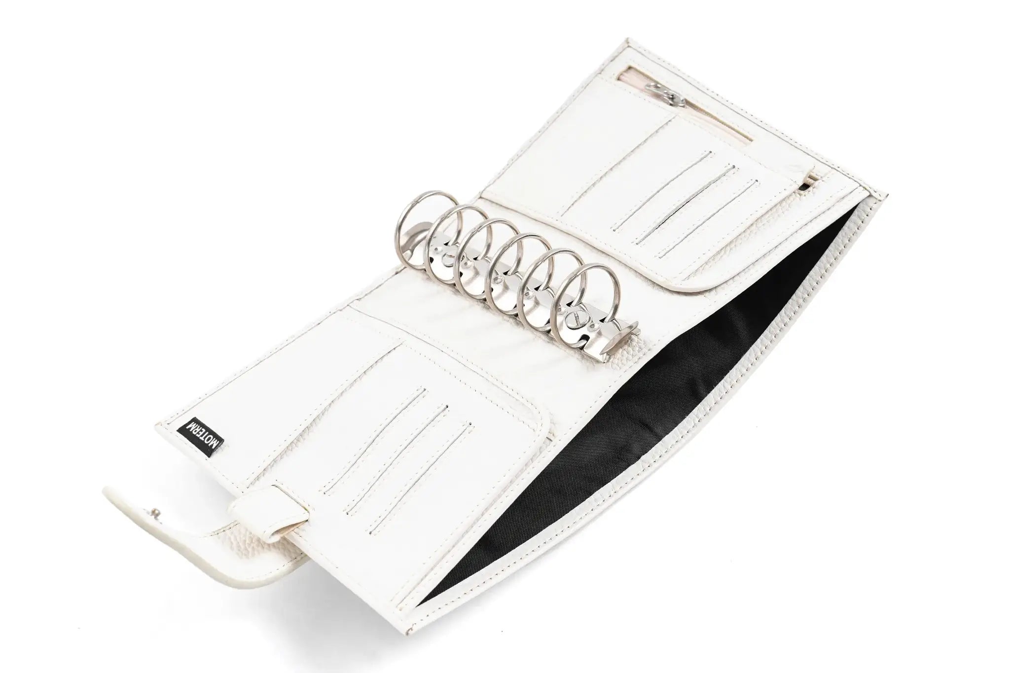 Moterm Luxe 2.0 pocket planner in white pebble-grain leather with 30mm rings, card slots and zipper pocket