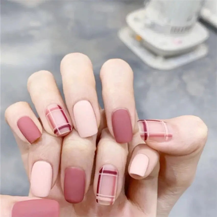 GlamNails Ultra Thin Press On Nails Full Set 24 Pieces Round Head Coffin Shape Durable Flawless Manicure