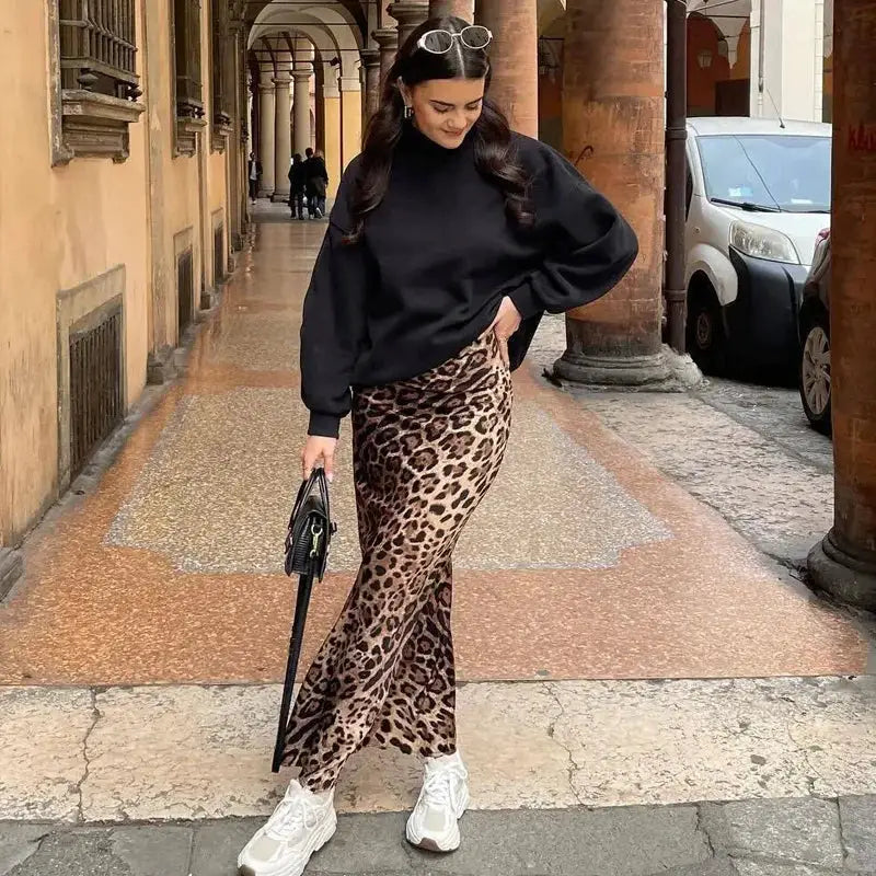 HXAO Leopard Print Satin Midi Skirt For Women High Waist Flattering Vintage Style