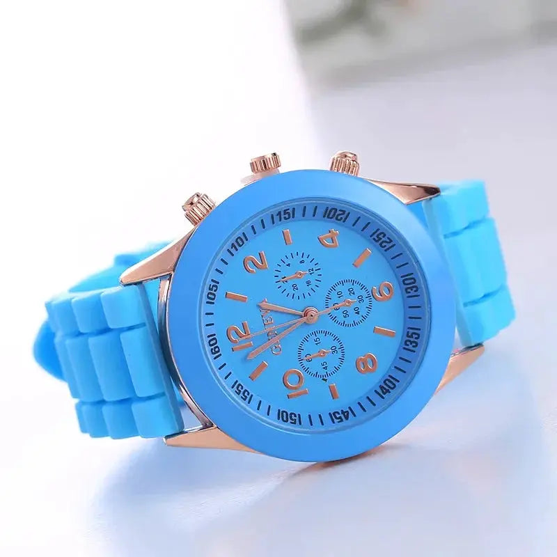 Fashion Women's Watches Casual Silicone Band Analog Quartz Watch （Without Box）