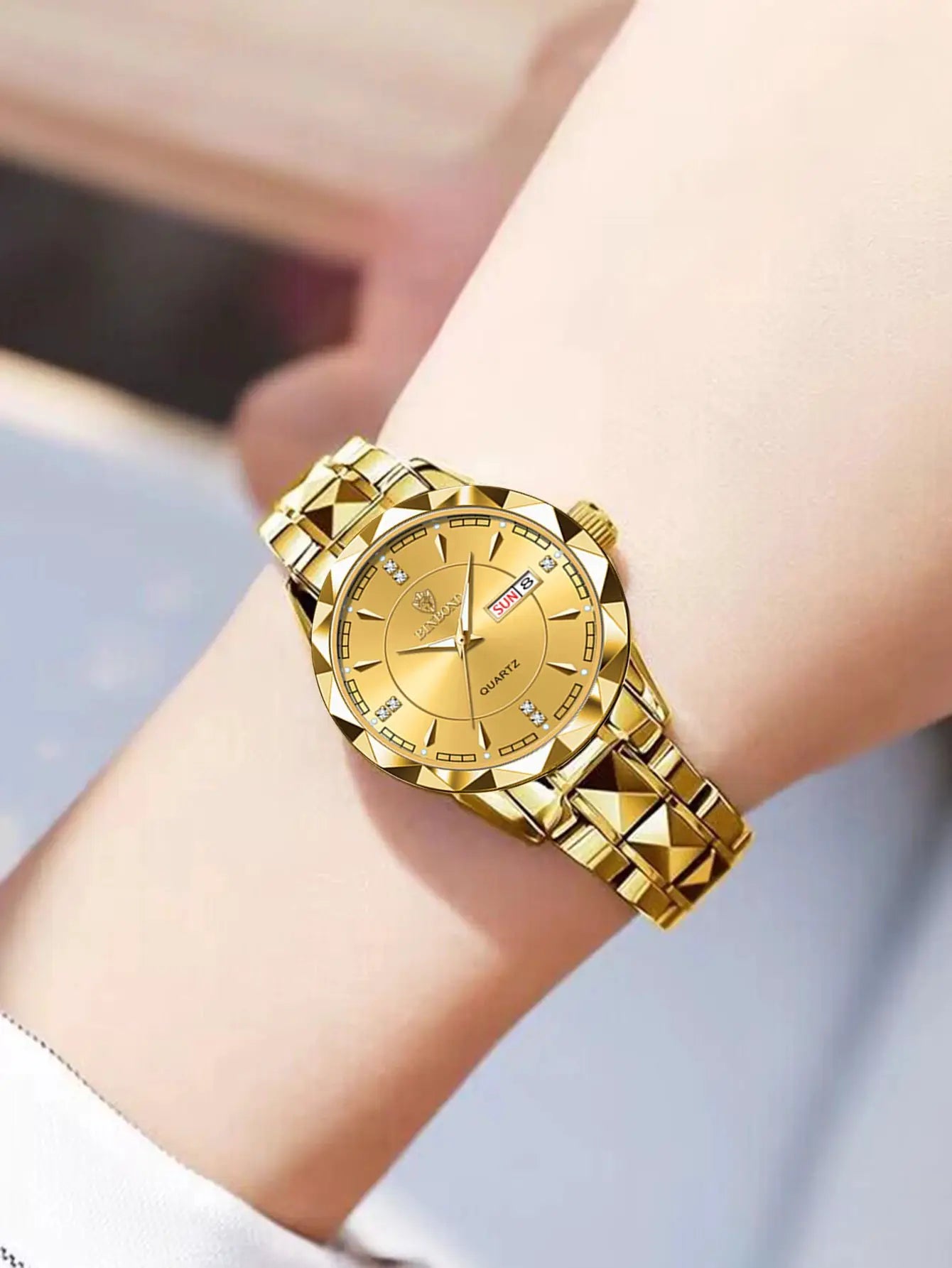 BINBONG women's gold-tone stainless steel quartz wristwatch with date window and crystal markers