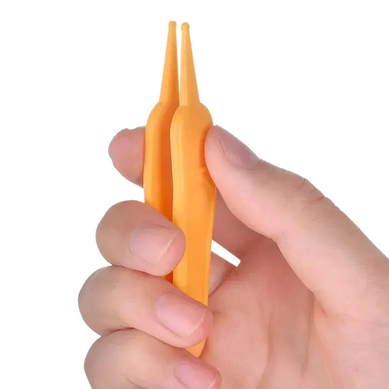 Baby Plastic Nose Cleaner Tweezers Safety Tool For Toddlers Nasal Cavity Care Supplies Baby Essentials