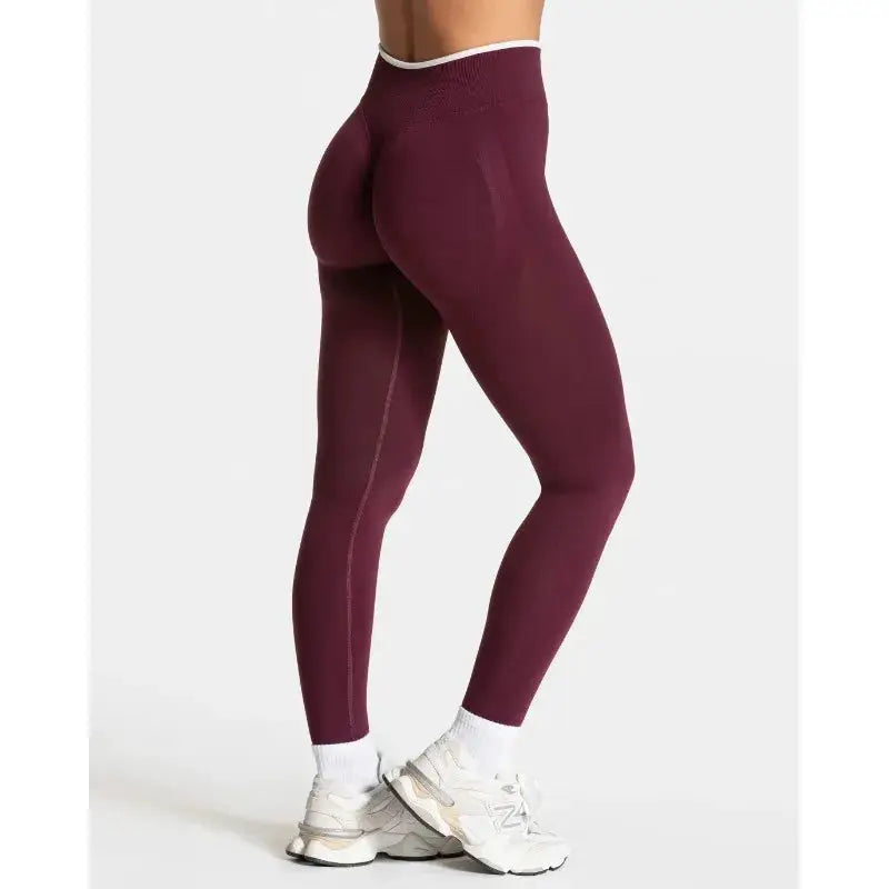 Women's burgundy seamless knit yoga leggings with white edge, high-waist hip-lifting gym tights