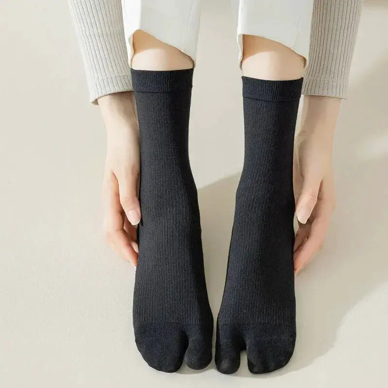 Fashion Japanese Style Tabi Toe Socks For Men Women Split Toe Socks For Geta Zori Flip Flops And Sandals Fiber