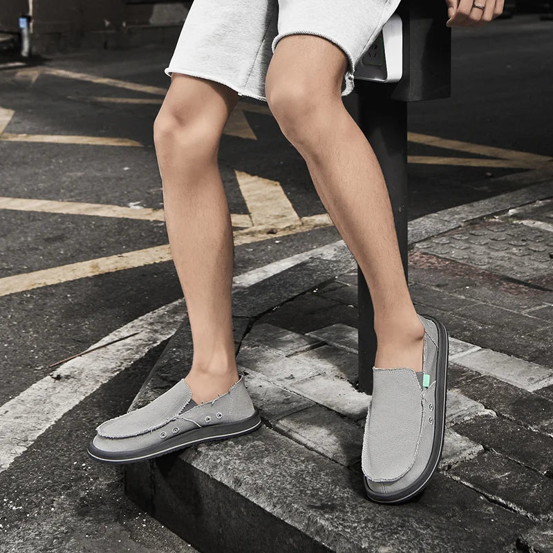 Men's gray canvas loafers, breathable low-top casual sneakers