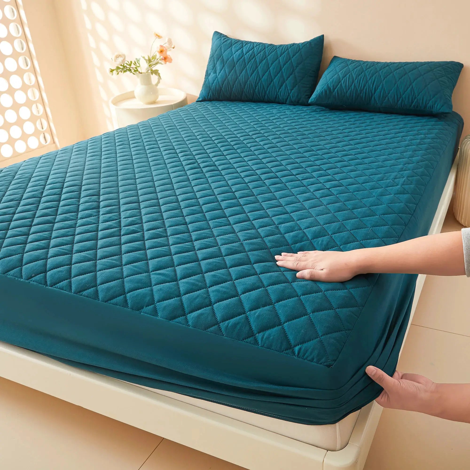 Quilted waterproof fitted sheet mattress protector by Simples Market, machine washable, teal for single/double bed