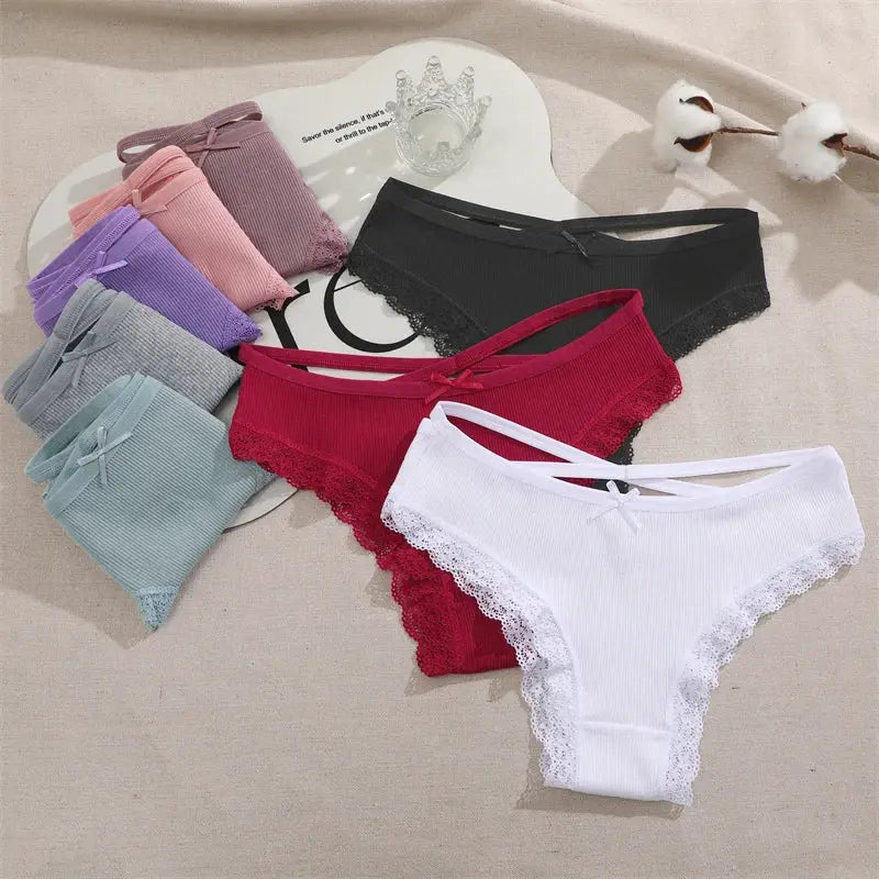 Simples Market women's cotton panties in assorted colors with lace trim, low-rise Brazilian briefs