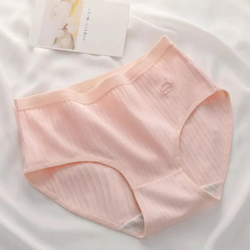 Women's pink cotton high-waist panties with ribbed texture, Simples Market.