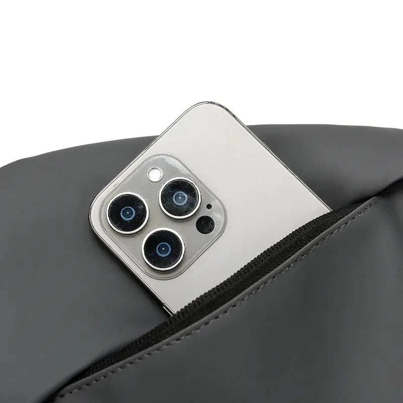 Men's minimalist waterproof waist bag by Simples Market; black running fanny pack with phone in pocket