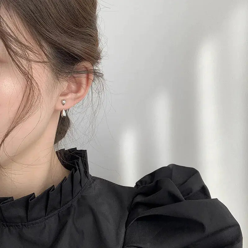 Minimalist Water Drop Earrings For Women Compact Glossy Ear Stud Fashion Jewelry Accessories
