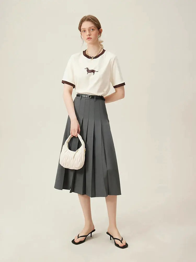 Women's long grey pleated skirt with zipper waist for office daily wear