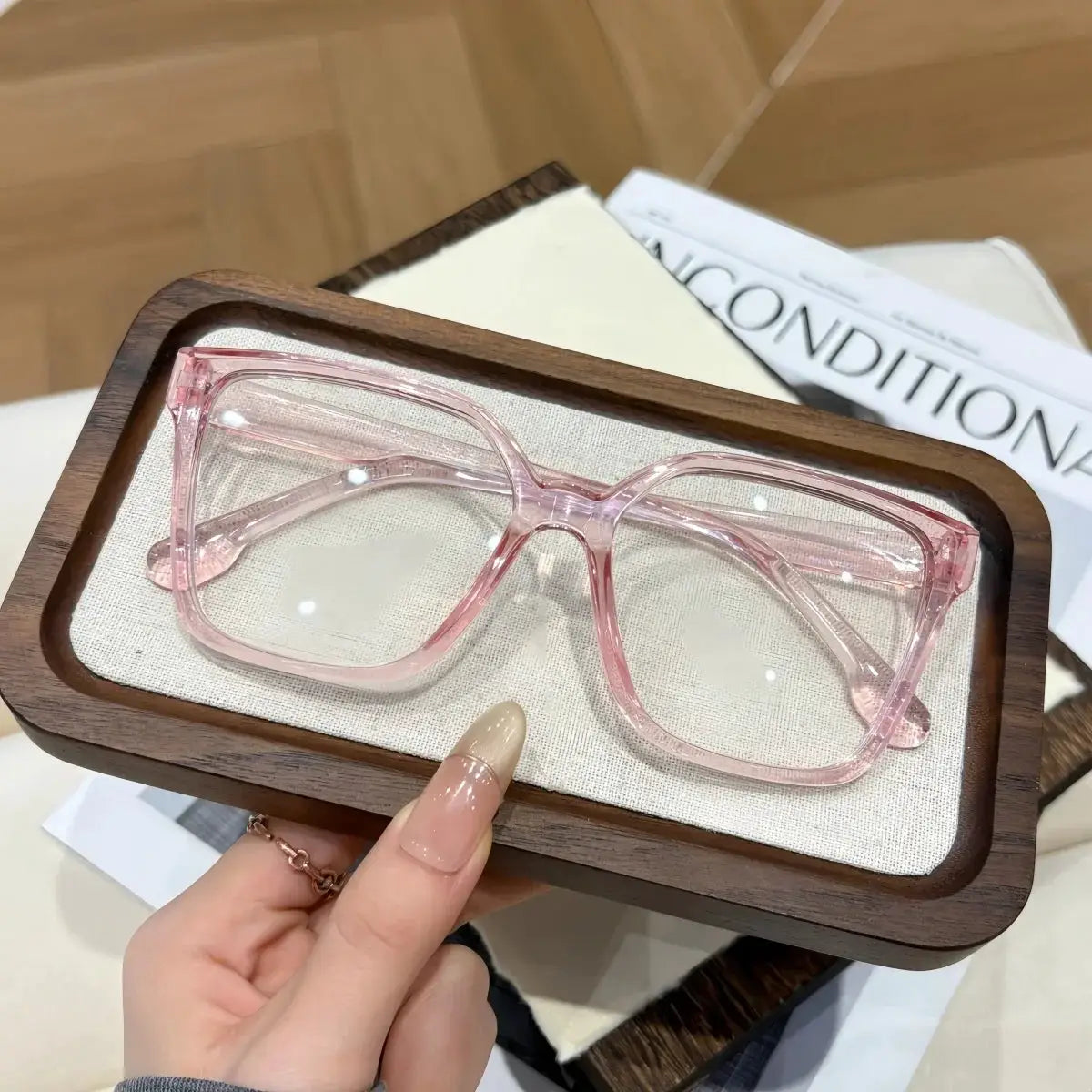 Aura Geometric Reading Glasses Unisex With Transparent Lenses Lightweight Plastic Frame For Daily Office Reading