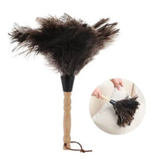 Feather duster with wooden handle and black ostrich feathers, anti-static, by Simples Market for home cleaning
