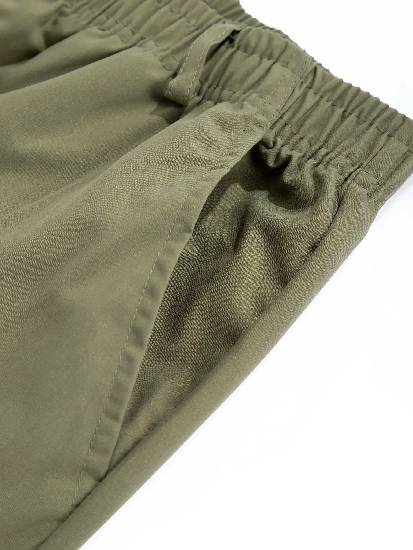 Men's olive green cargo-style sweatpants with elastic waistband and relaxed straight fit.