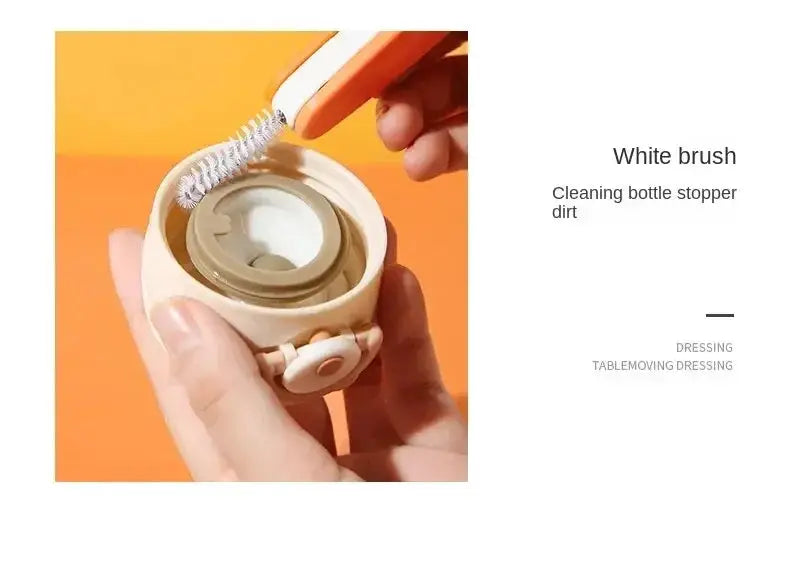 Bottle-cleaning brush by Simples Market, white with spiral coil head for small bottle caps and straws