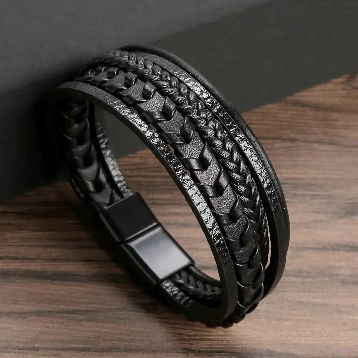 Mens Multi Layered Vintage Leather Rope Braided Bracelet With Alloy Magnetic Buckle