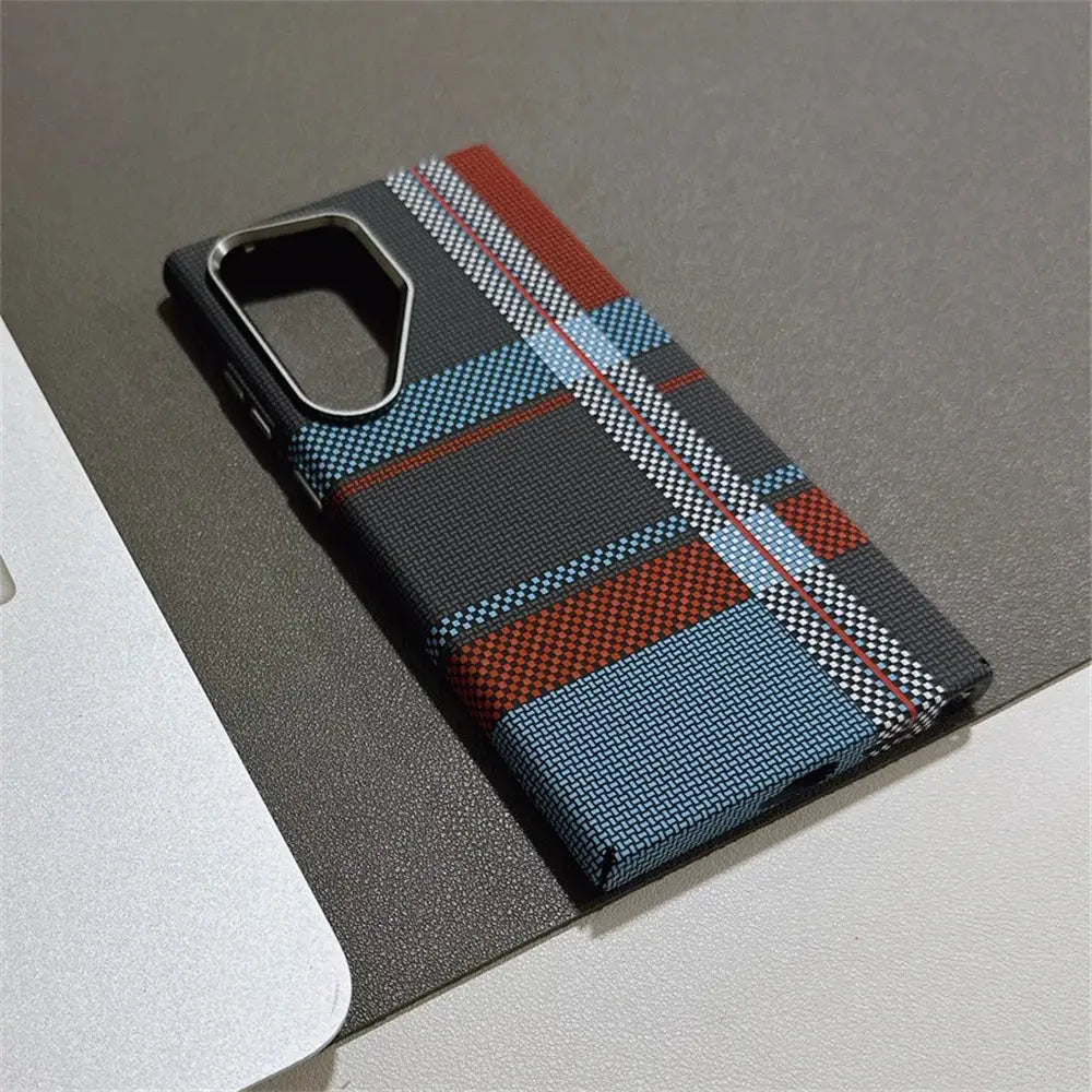 Phone case for Samsung Galaxy S26/S25 Ultra/S24 Plus, MagSafe, kevlar carbon fiber pattern, blue and red