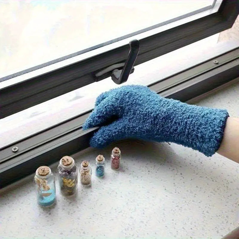 Dusting glove by Simples Market, blue microfiber, stretchable cleaning glove; 7 small bottles nearby.