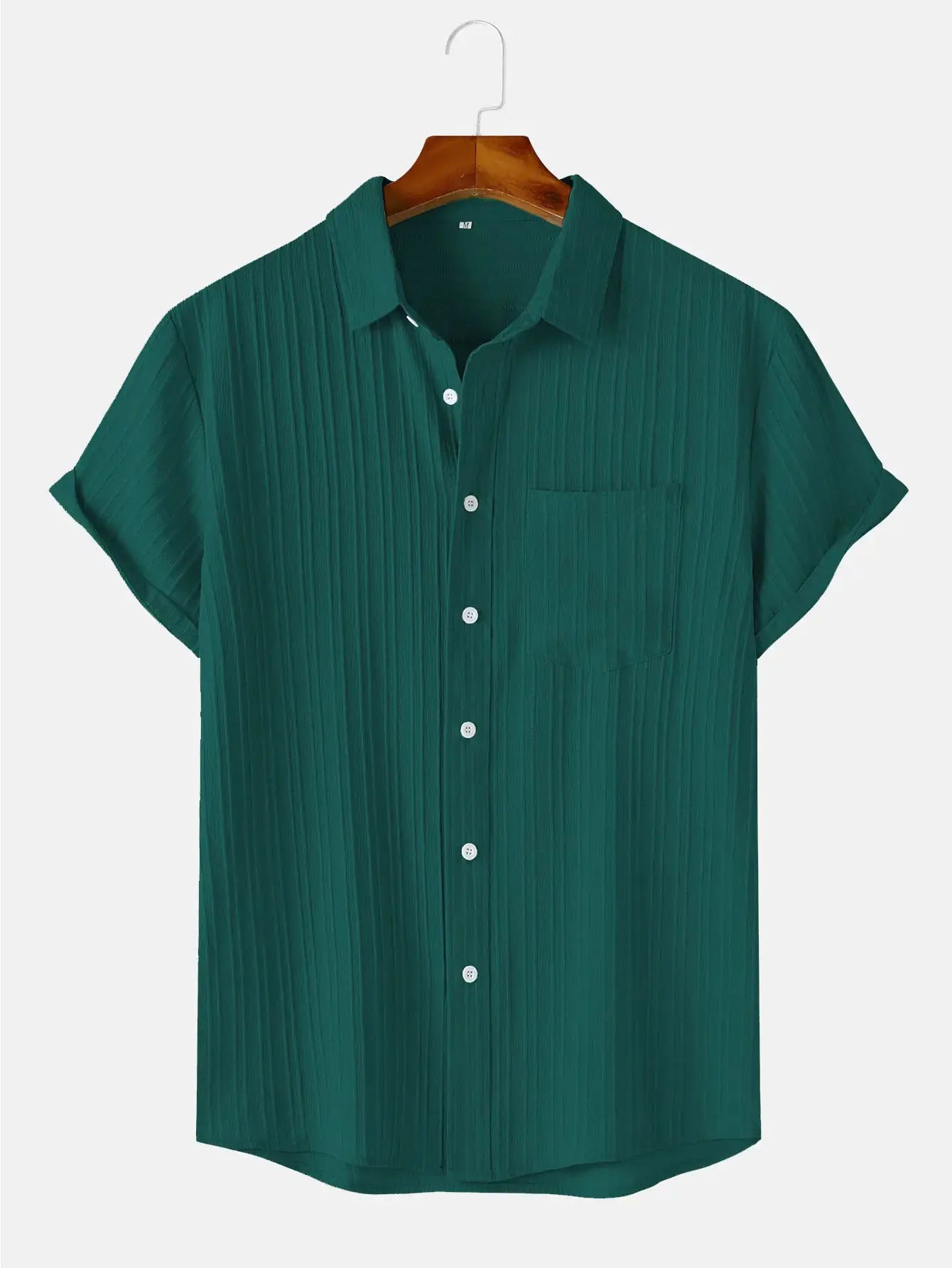 Men's short-sleeve green shirt by Simples Market, solid casual beach shirt