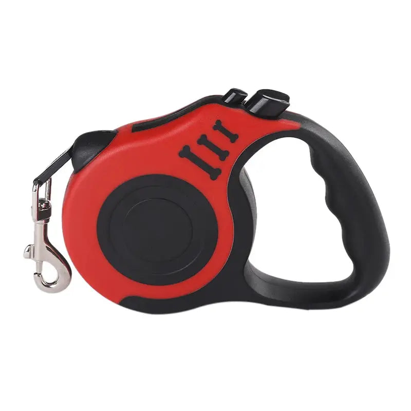 Retractable nylon dog leash, red and black housing, 3m–5m length, for dogs and cats