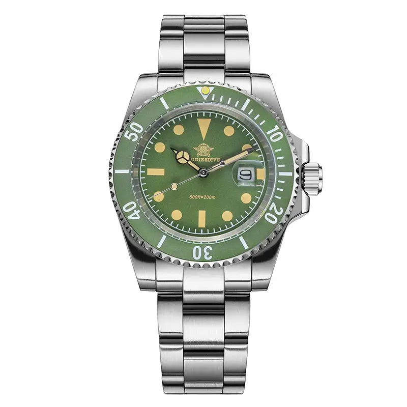 ADDIESDIVE 41mm men's quartz watch with green dial and bezel, stainless steel bracelet, 200m water resistance