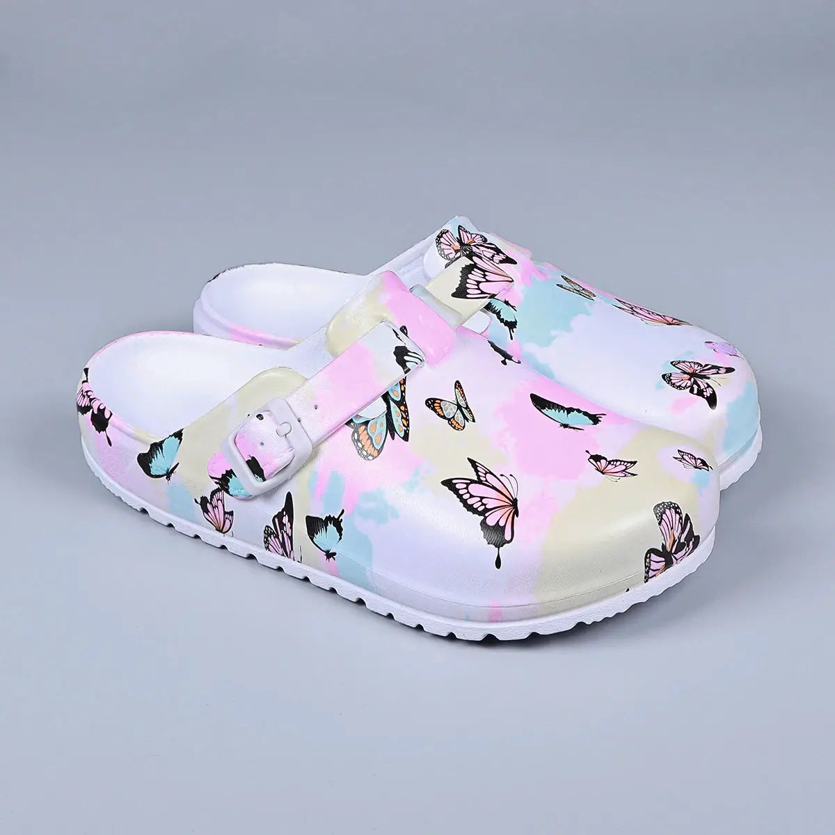 Simples Market women's butterfly-print indoor slippers with buckle strap, pastel EVA clogs, anti-slip sole.