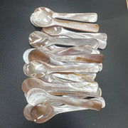 11cm Natural Shell Ice Spoon Mother of Pearl Seashells Stirring Teaspoon for Ice Cream Coffee Caviar Crafts Kitchen Tool