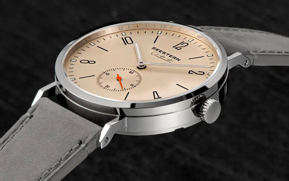 SEESTERN men's automatic wristwatch with beige dial, silver case, gray leather strap