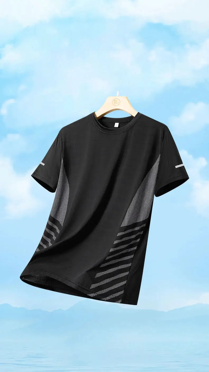 Simples Market men's black short-sleeve running T-shirt with mesh side panels and reflective sleeve accents, quick-dry