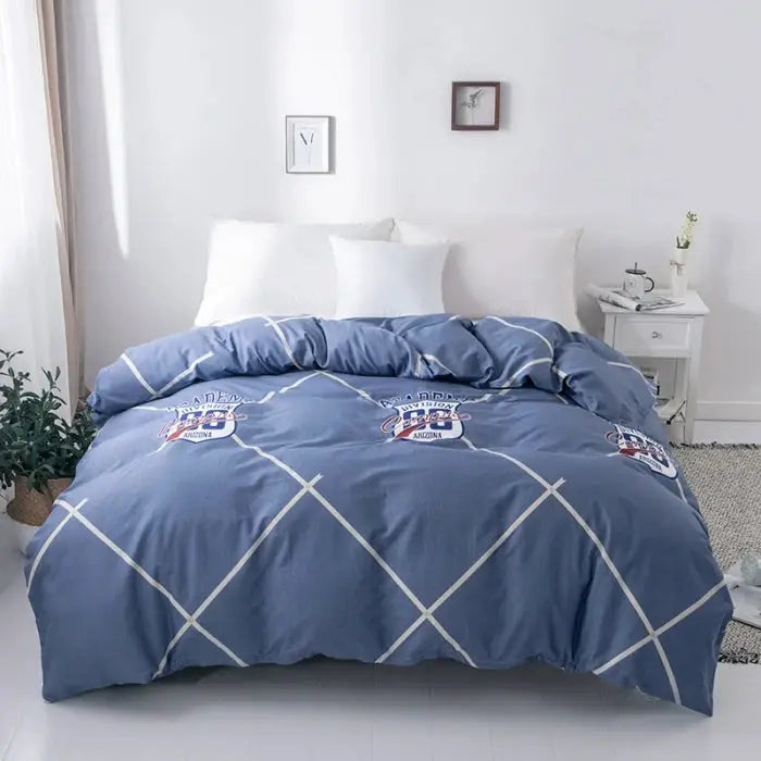 Simples Market 3pc 100% cotton duvet cover set in blue with white lattice print and 2 pillowcases
