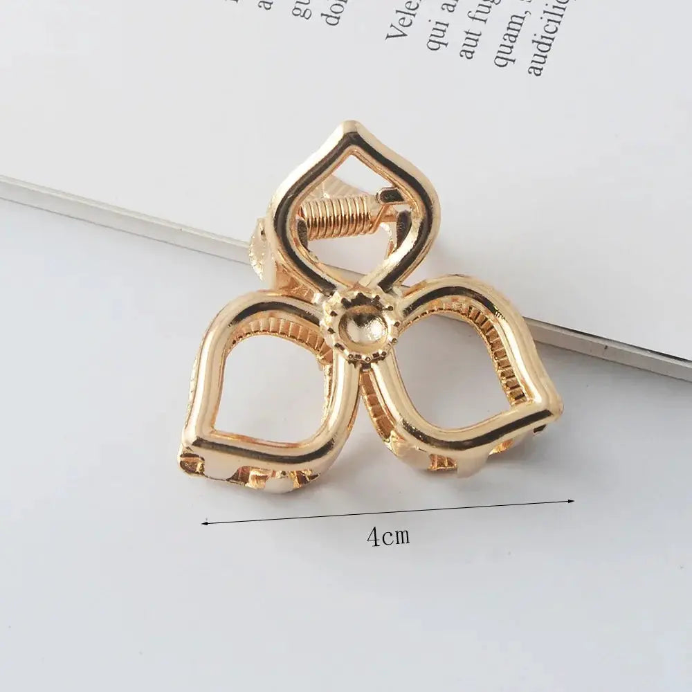 LuxeHair Geometric Metal Hair Claw Clip For Women And Girls Elegant Minimal Design For Secure Hold