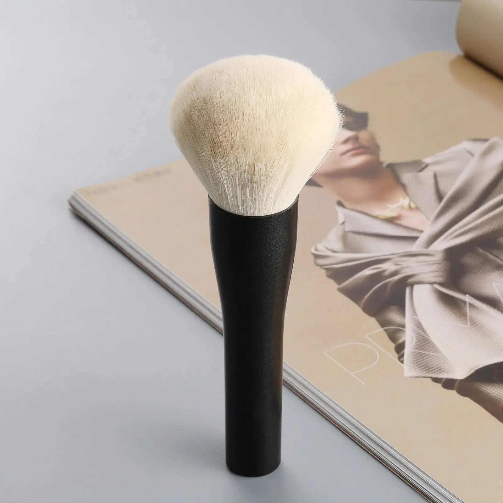 NovaBeauty Large Powder Brush For Flawless Even Coverage Professional Makeup Tool
