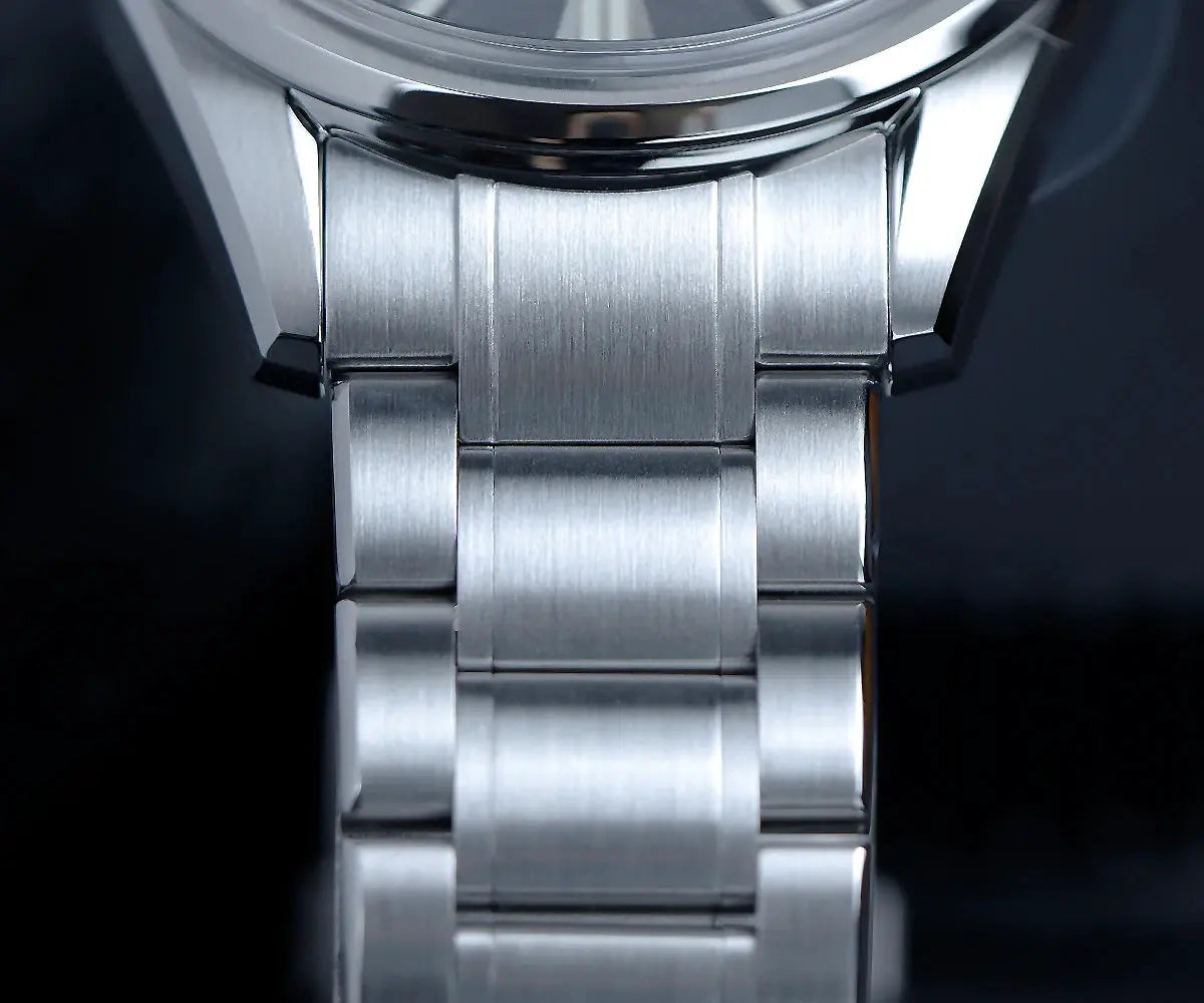 Cronos Men Watch 39mm stainless steel bracelet with brushed links